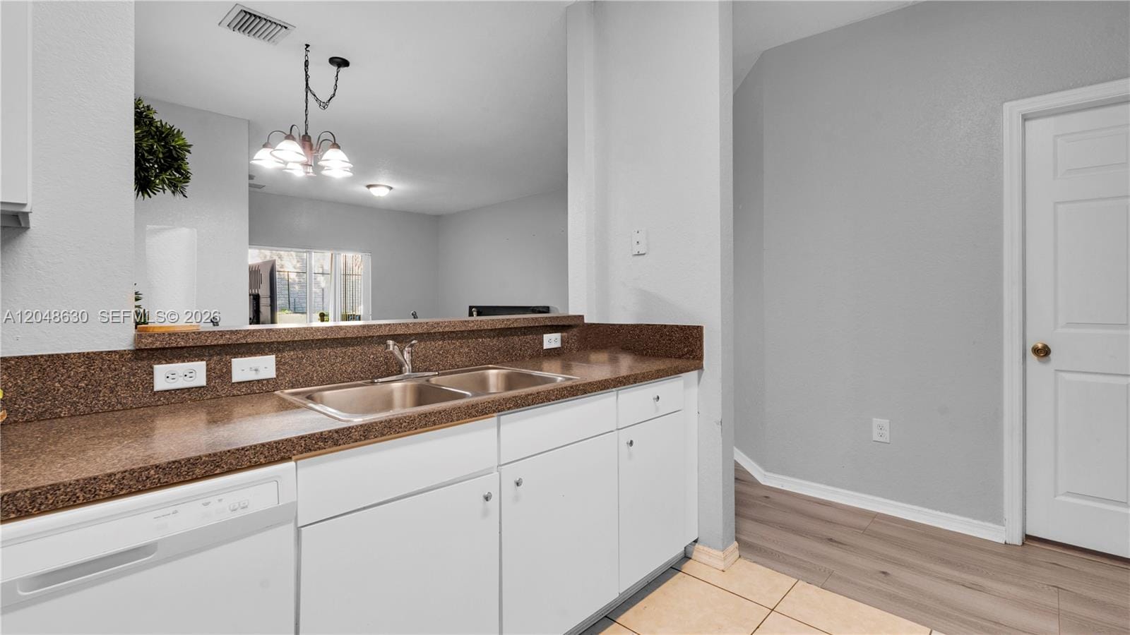13103 SW 42nd Street 5106 — photo 12