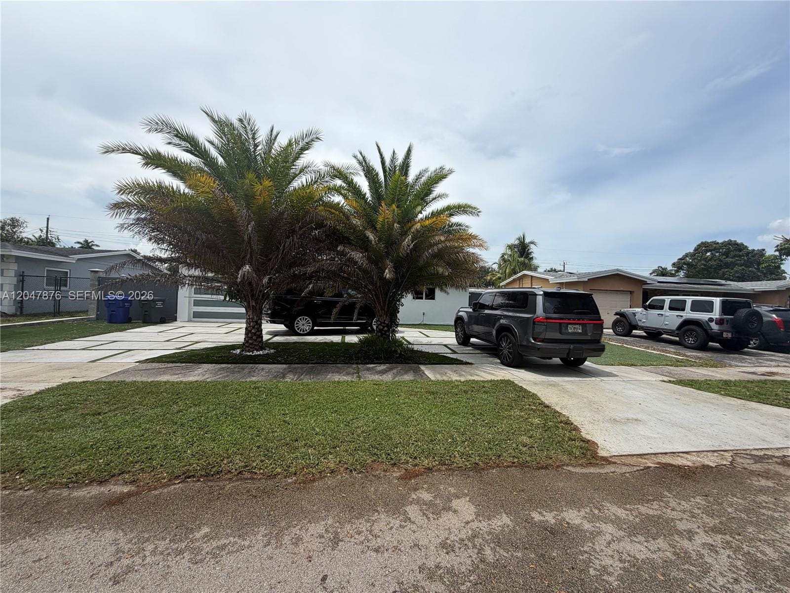 7525 Roosevelt Street, Hollywood, FL 33024 photo 2