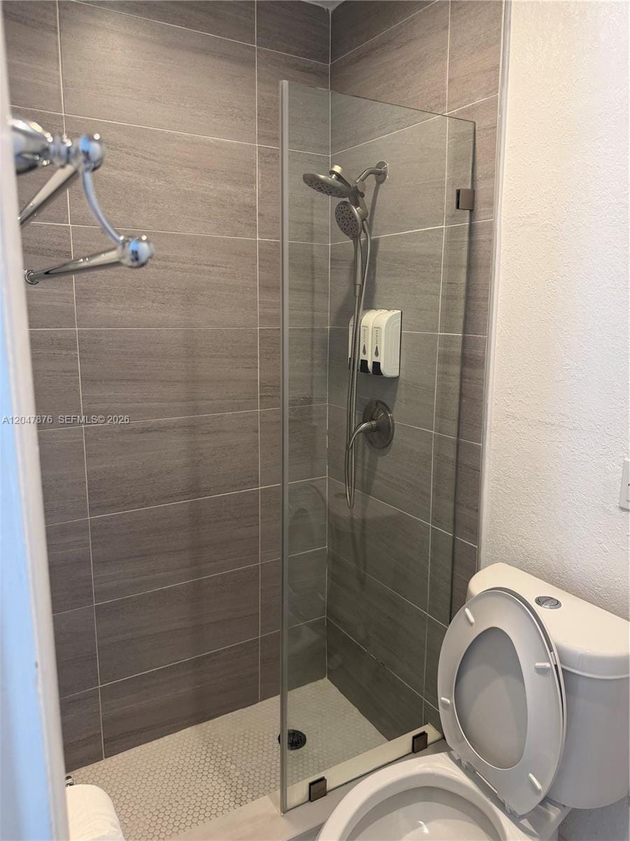7525 Roosevelt Street, Hollywood, FL 33024 photo 17