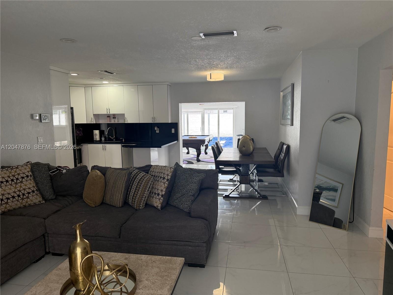 7525 Roosevelt Street, Hollywood, FL 33024 photo 4