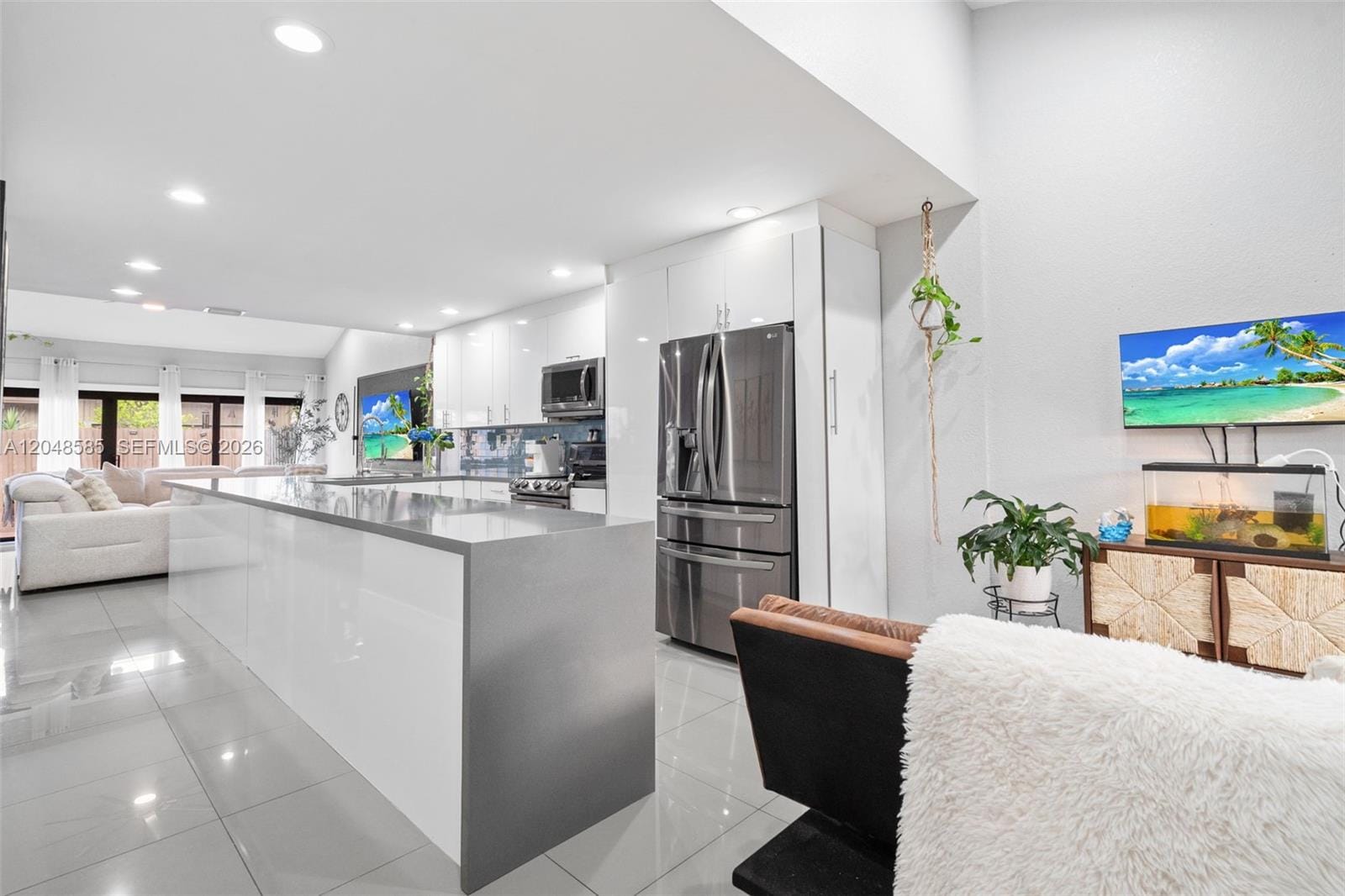 1946 SW 81st Terrace, Davie, FL 33324