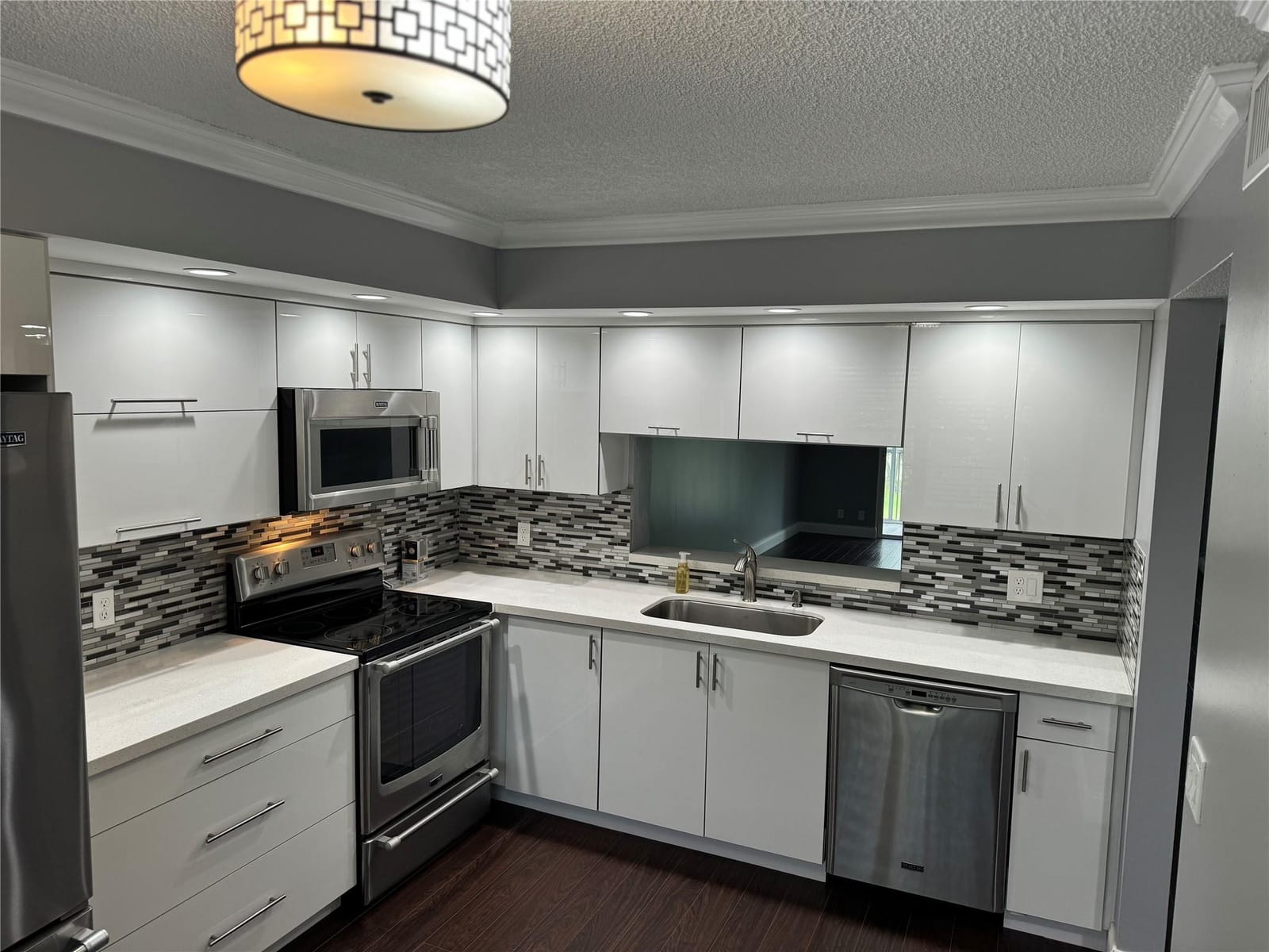12750 SW 4th Court 310j, Pembroke Pines, FL 33027