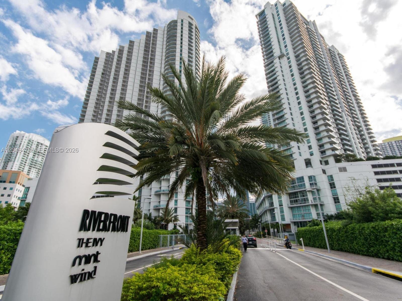 350 S Miami Avenue 3702, Miami, FL 33130