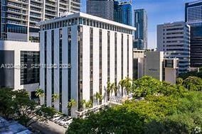 1000 Brickell Avenue 7F, Miami, FL 33131