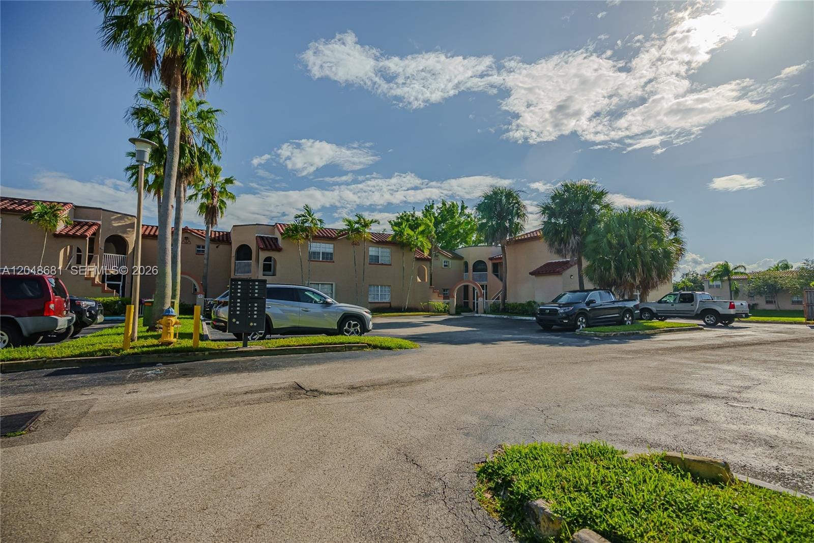 8630 SW 3rd Street 102, Pembroke Pines, FL 33025