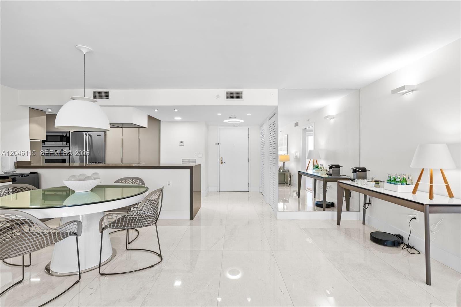 5757 Collins Avenue 2207, Miami Beach, FL 33140 photo 11