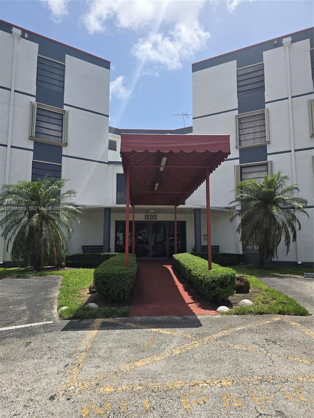 5800 SW 127th Avenue 2310, Miami, FL 33183
