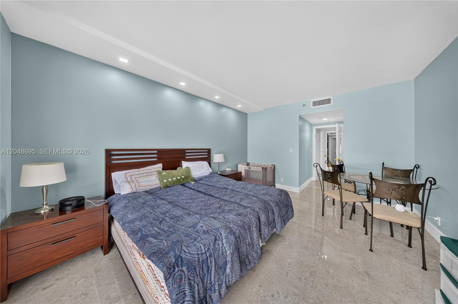 2800 Island Boulevard 302, Aventura, FL 33160 photo 22