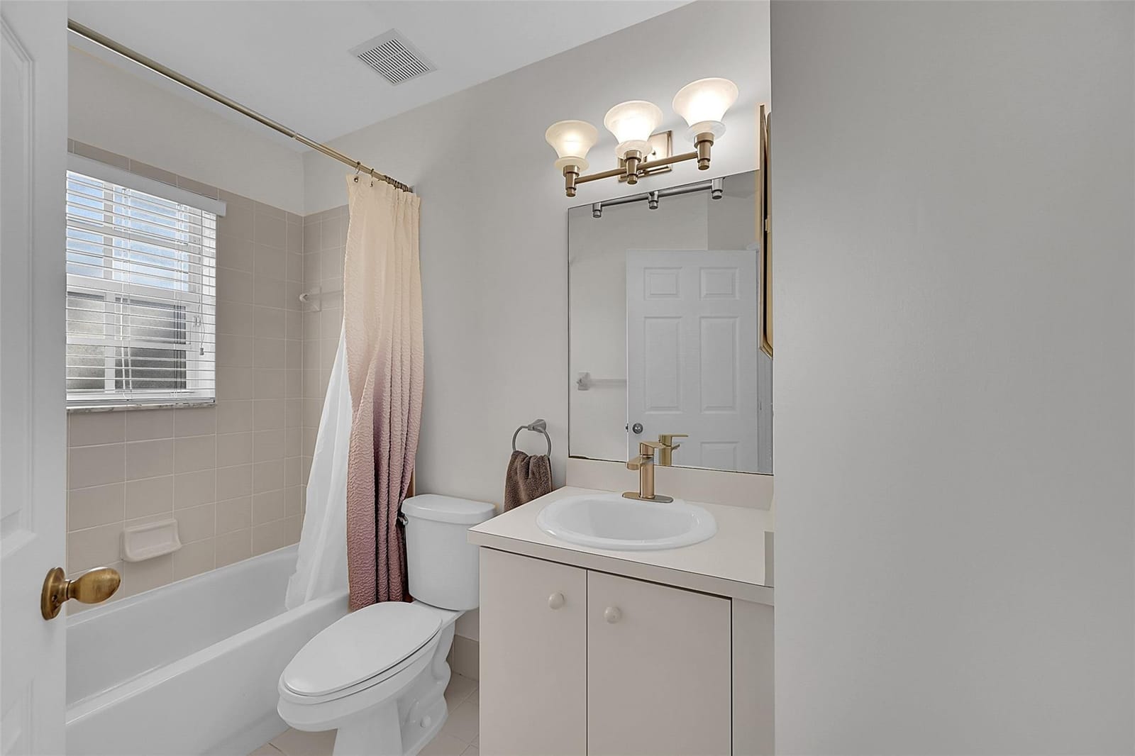 5361 NW 90th Avenue, Sunrise, FL 33351 photo 14