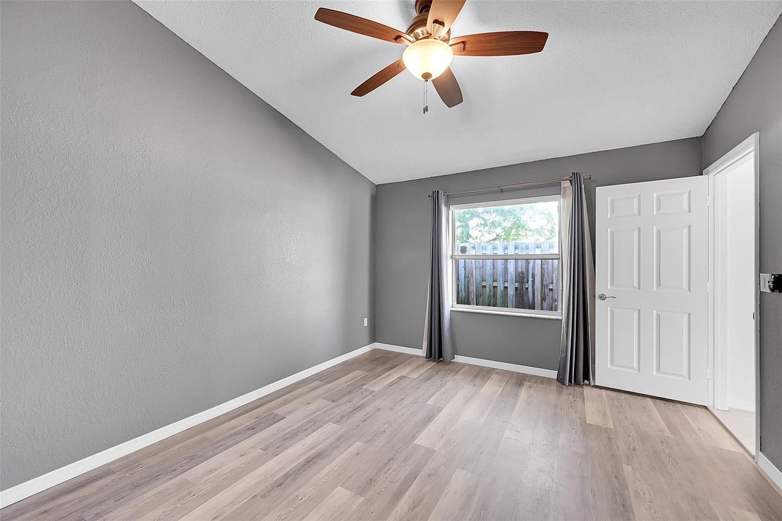 5361 NW 90th Avenue, Sunrise, FL 33351 photo 20