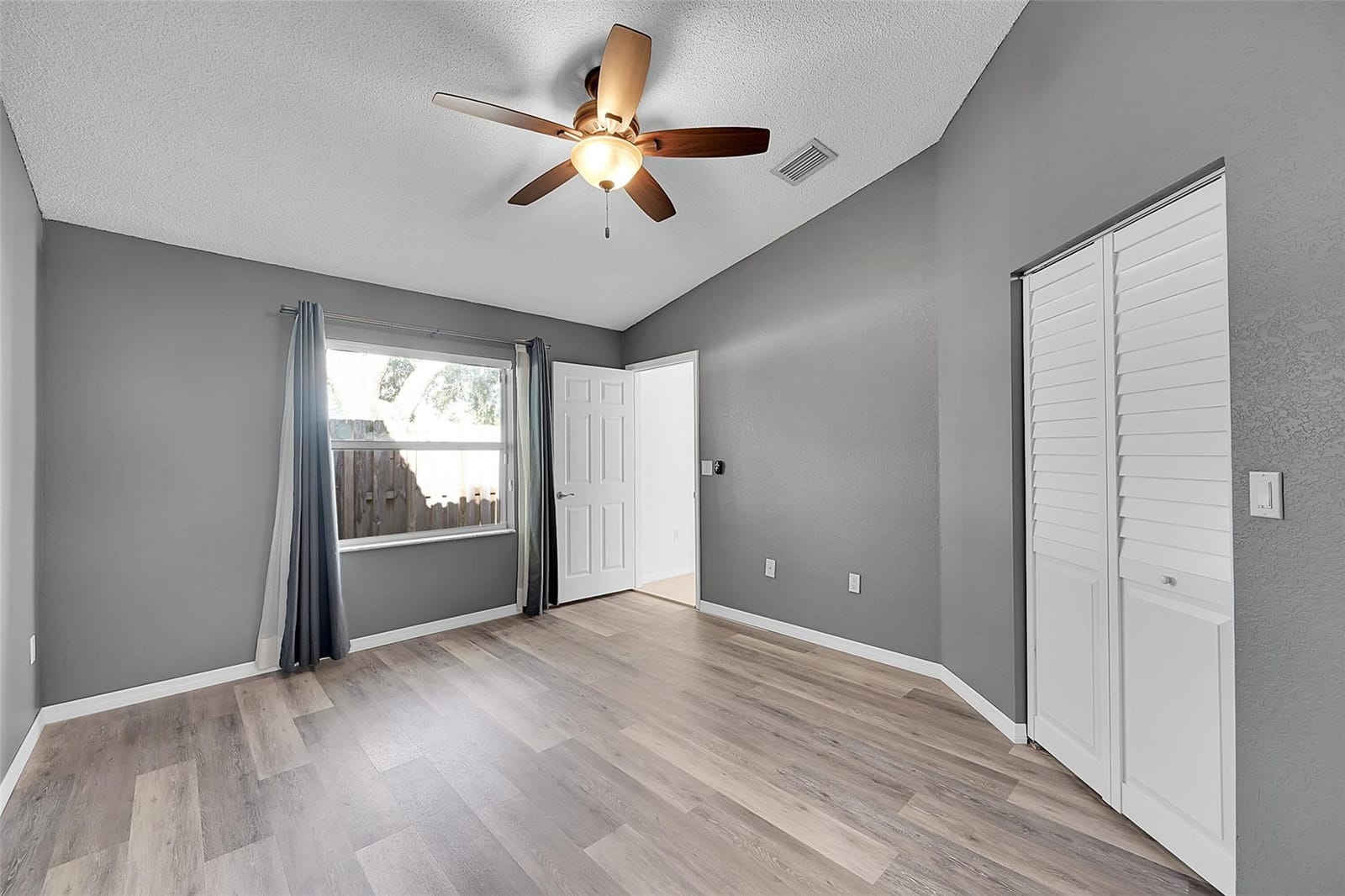 5361 NW 90th Avenue, Sunrise, FL 33351 photo 21