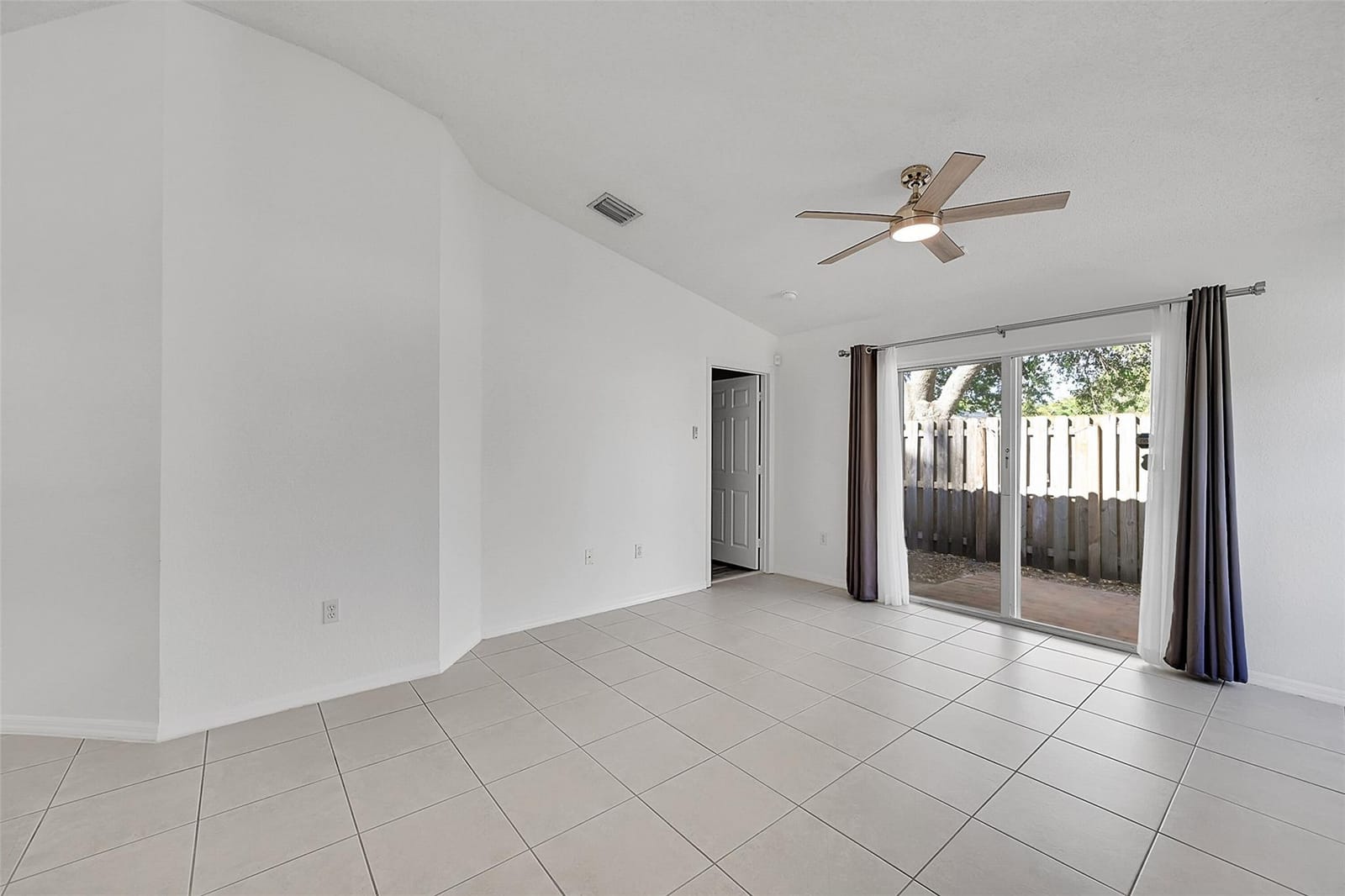 5361 NW 90th Avenue, Sunrise, FL 33351 photo 29