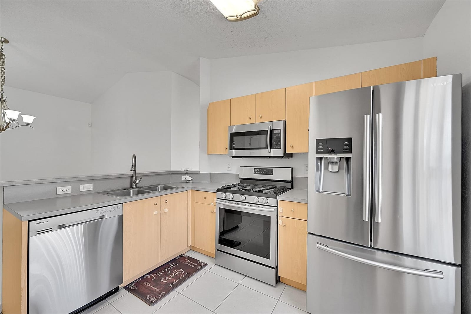 5361 NW 90th Avenue, Sunrise, FL 33351 photo 9