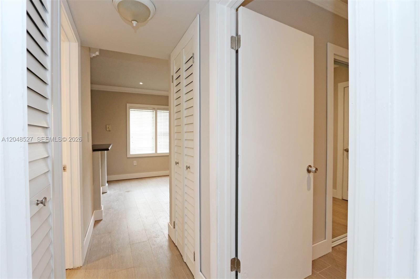 3395 Franklin Avenue D — photo 12