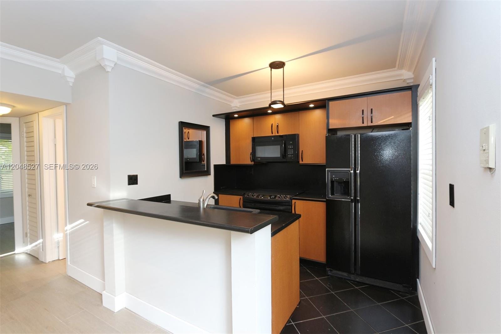 3395 Franklin Avenue D — photo 4