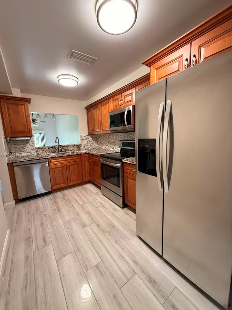 4182 S Pine Island Road, Davie, FL 33328
