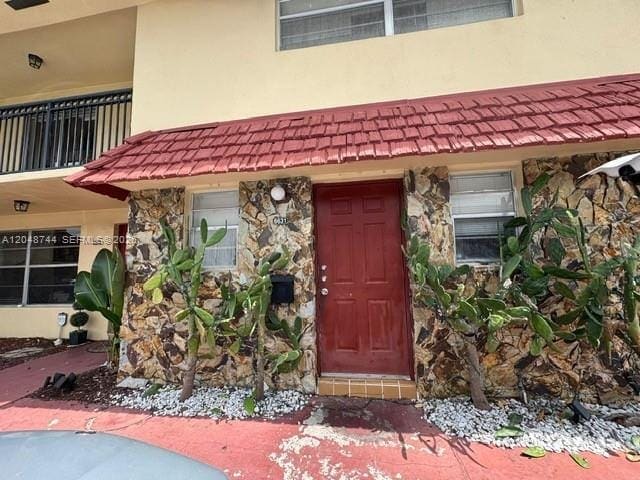 6631 SW 41st Place 43, Davie, FL 33314