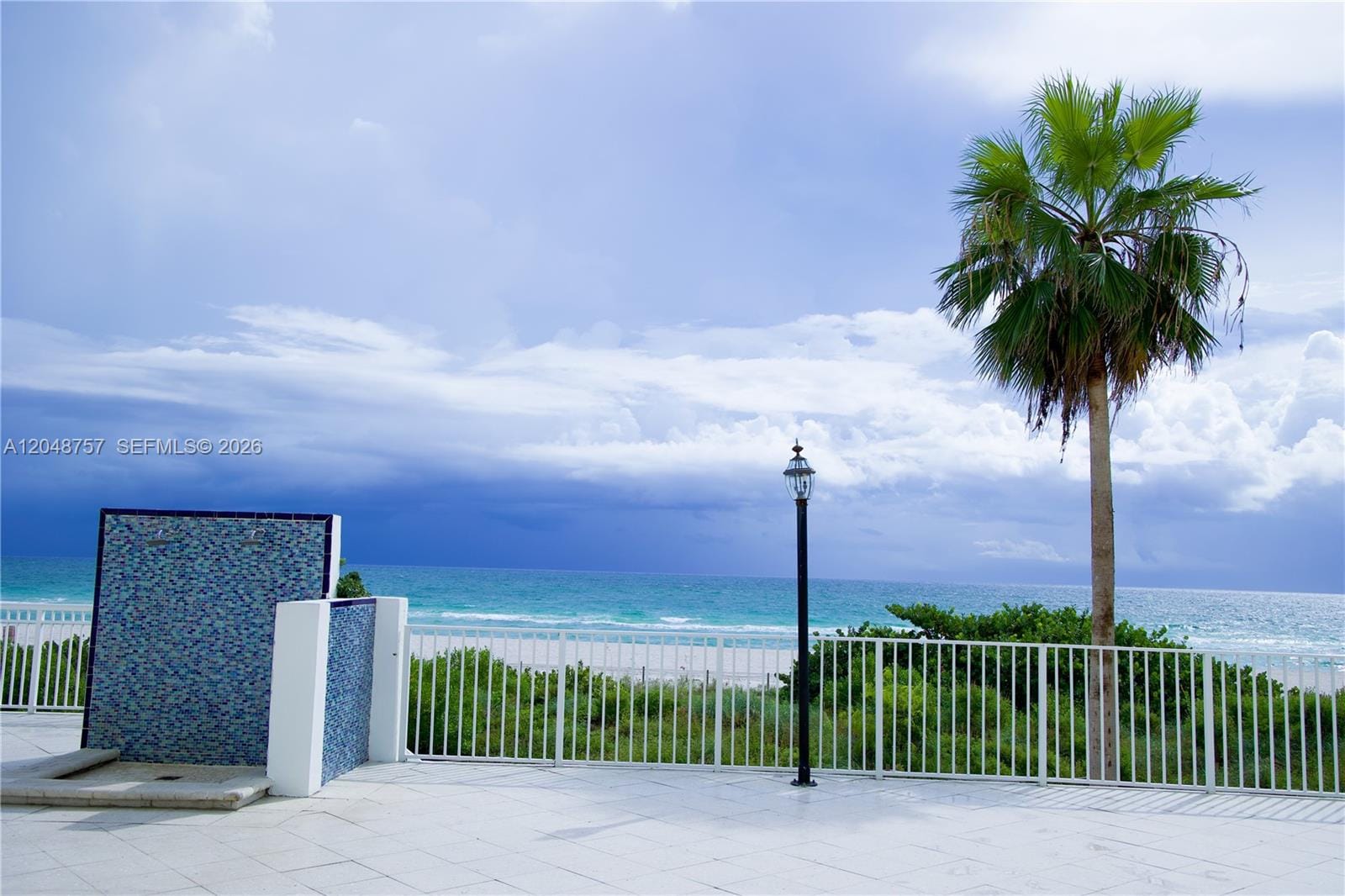 5601 Collins Avenue 1614 — photo 3