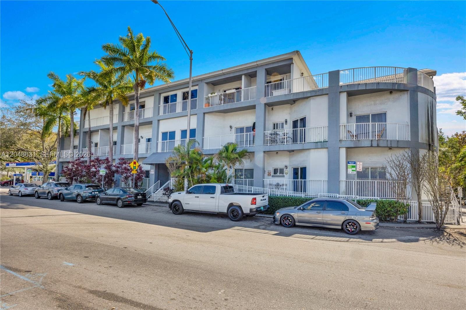 2734 Bird Avenue 301 — photo 12