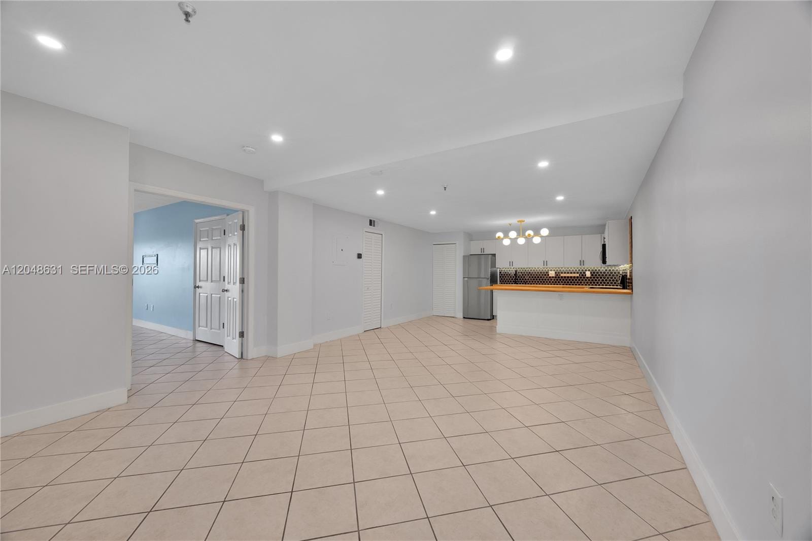 2734 Bird Avenue 301 — photo 5