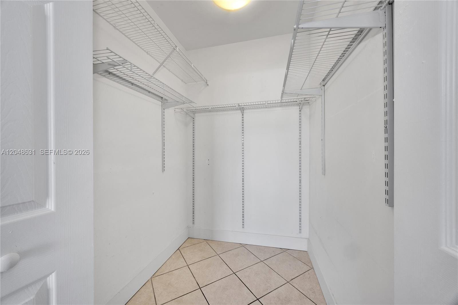 2734 Bird Avenue 301 — photo 9