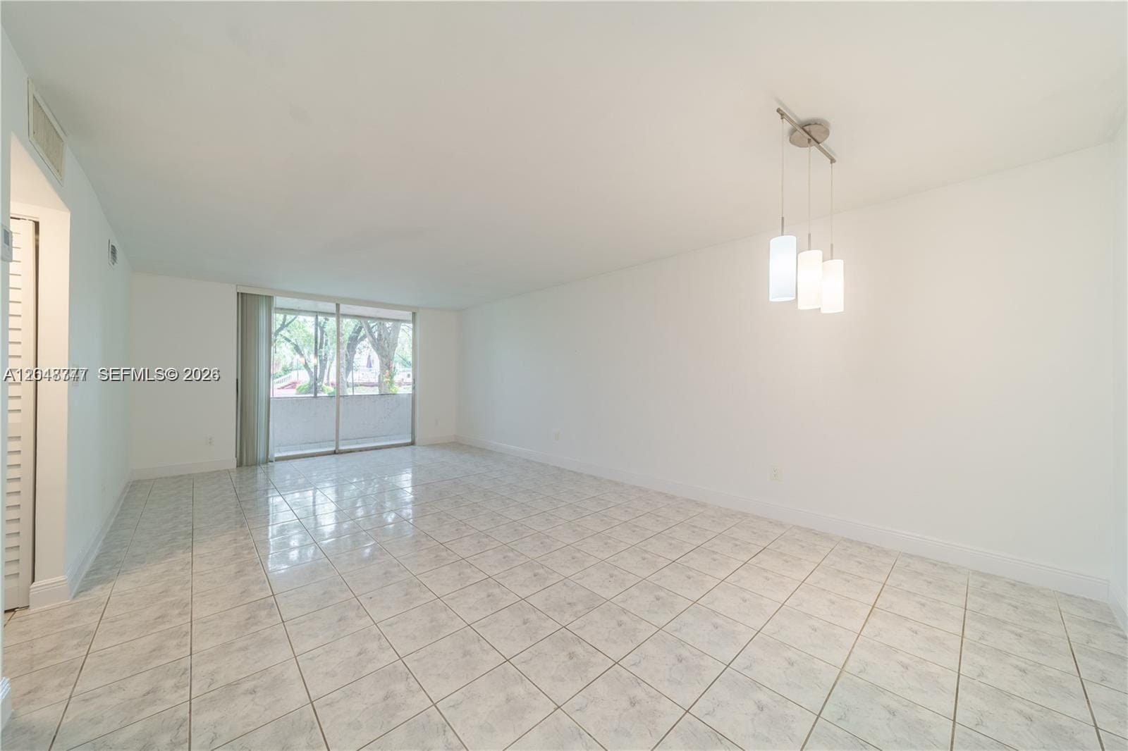8501 NW 8th Street 110, Miami, FL 33126 photo 8