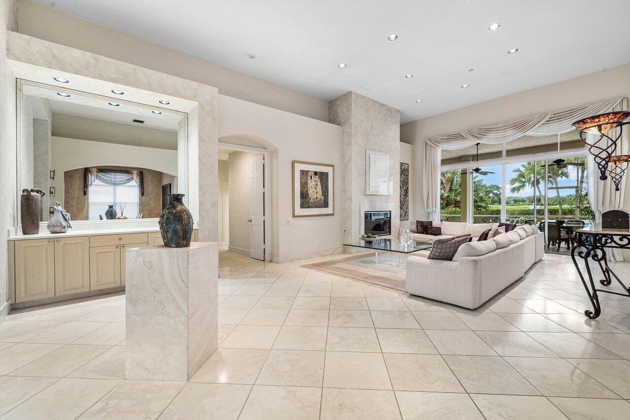 118 W Village Way, Jupiter, FL 33458 photo 9