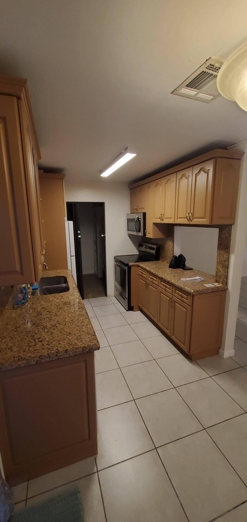 6101 NW 18th Street, Margate, FL 33063 photo 9