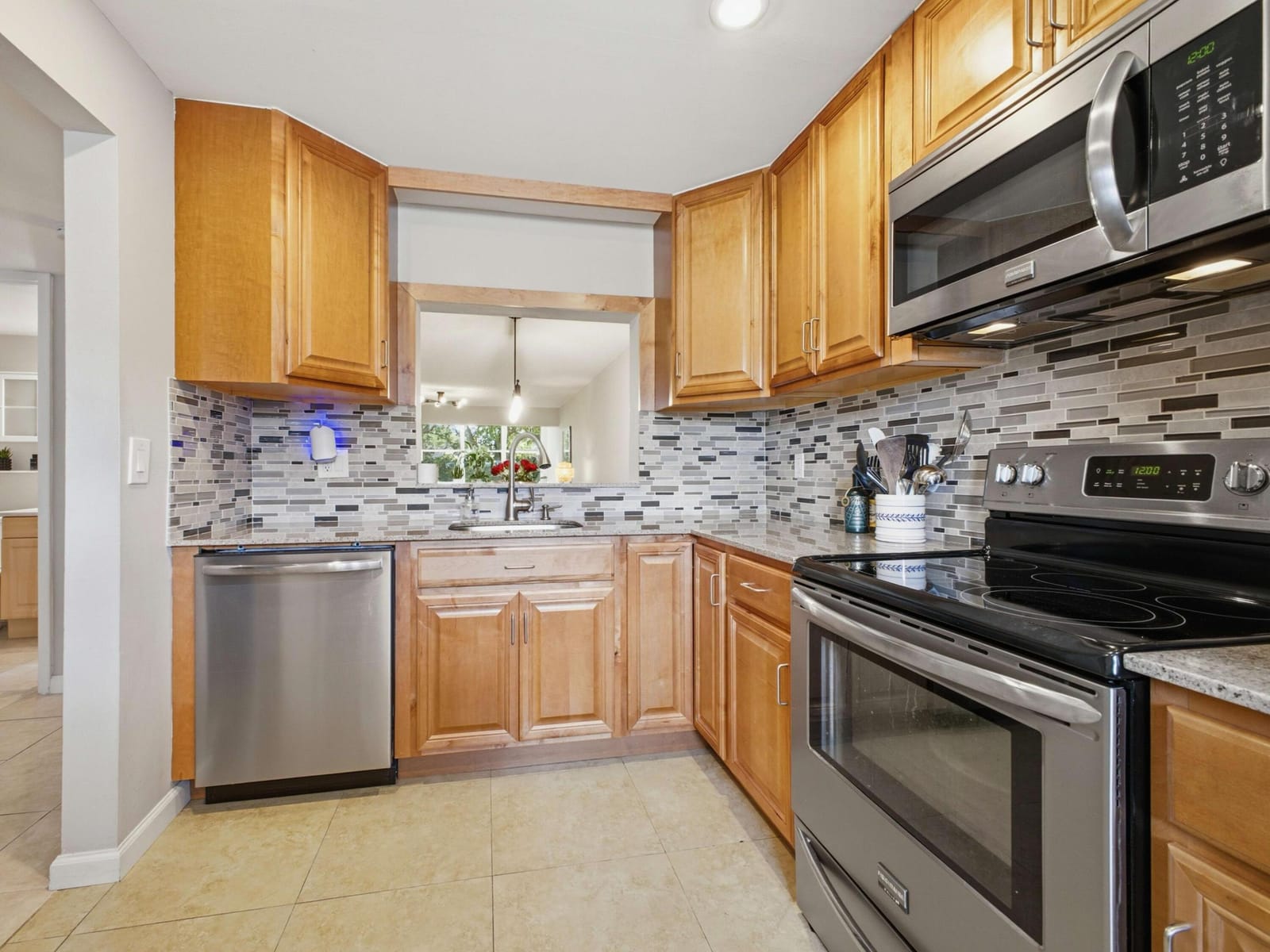 2940 SW 22nd Avenue 7030 — photo 5