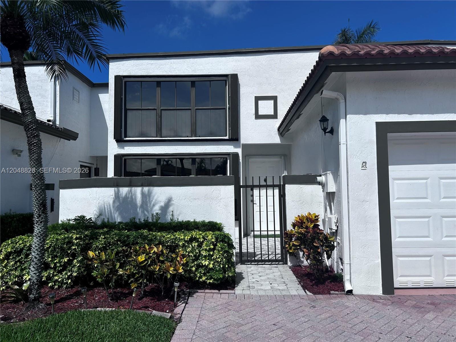 786 SW 158th Way, Pembroke Pines, FL 33027