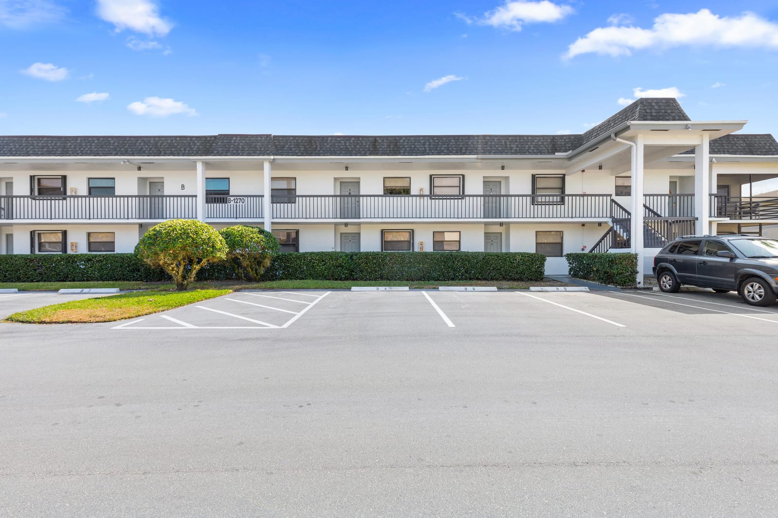 1270 SE Parkview Place B5, Stuart, FL 34994
