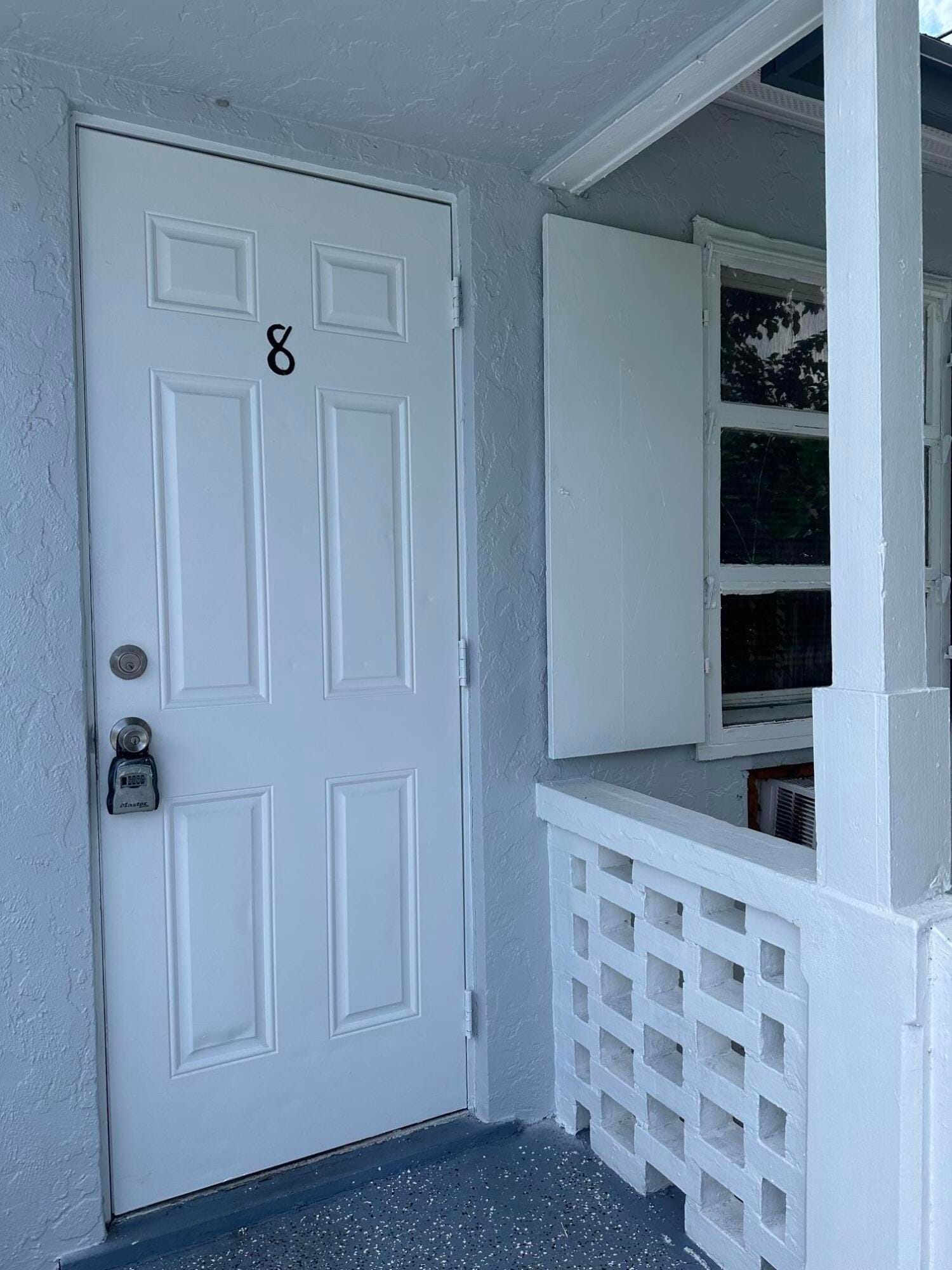 17 Detroit Street 8, Lake Worth, FL 33461