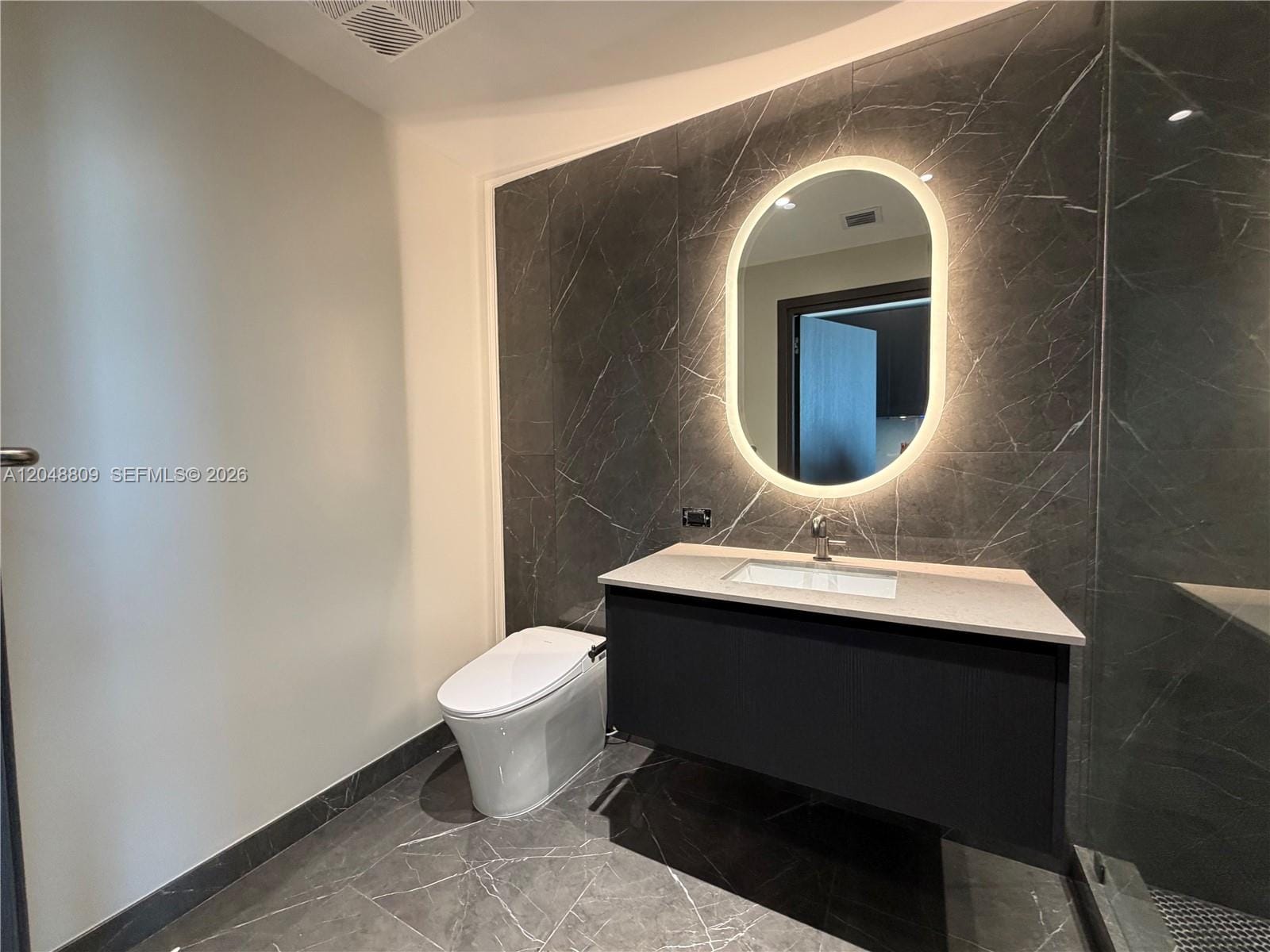 20 NE 11th 2703B, Miami, FL 33132 photo 3