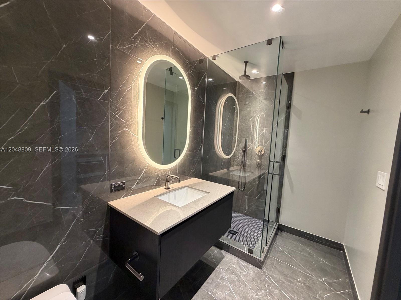 20 NE 11th 2703B, Miami, FL 33132 photo 4