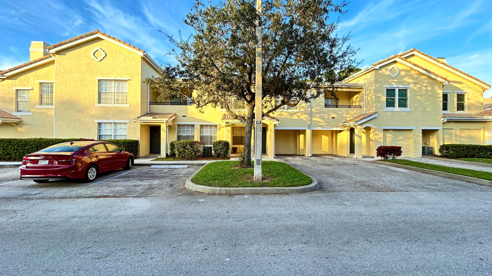 104 SW Peacock Boulevard 3-204, FL 34986