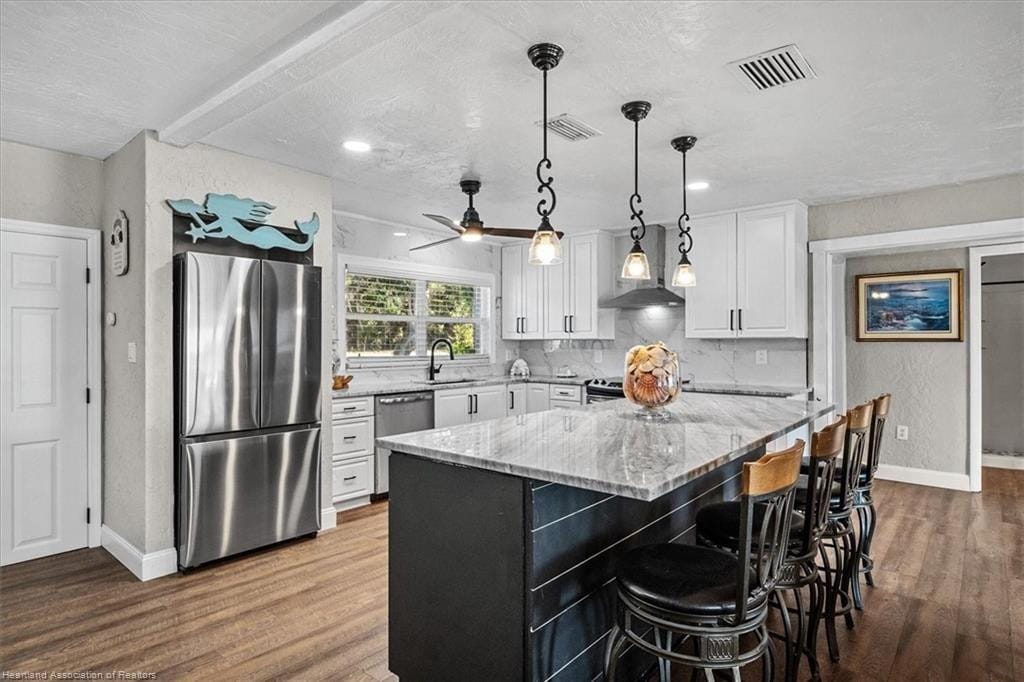 564 Lake June Road — photo 7