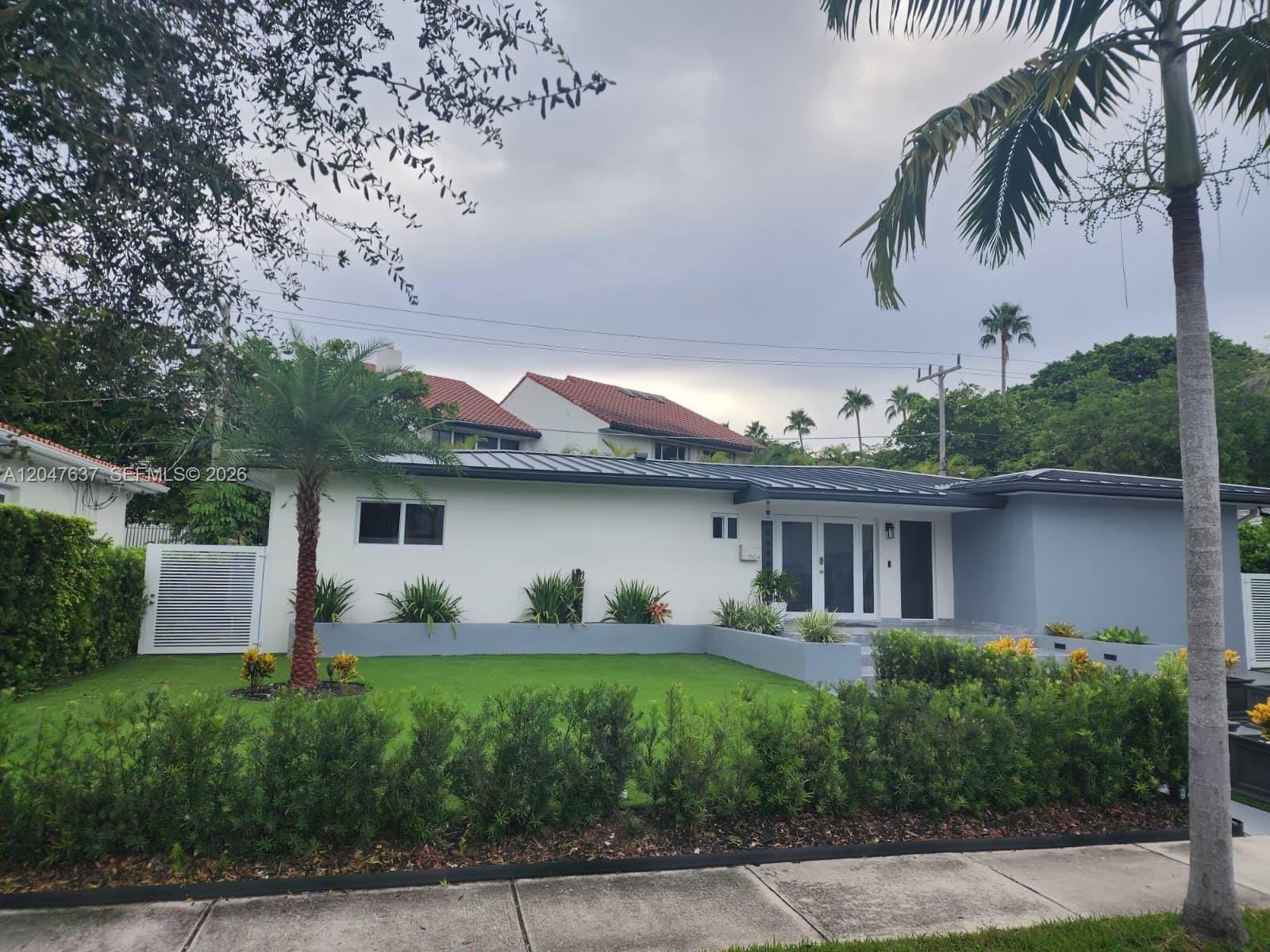 3504 Crystal View Court 0 — photo 5