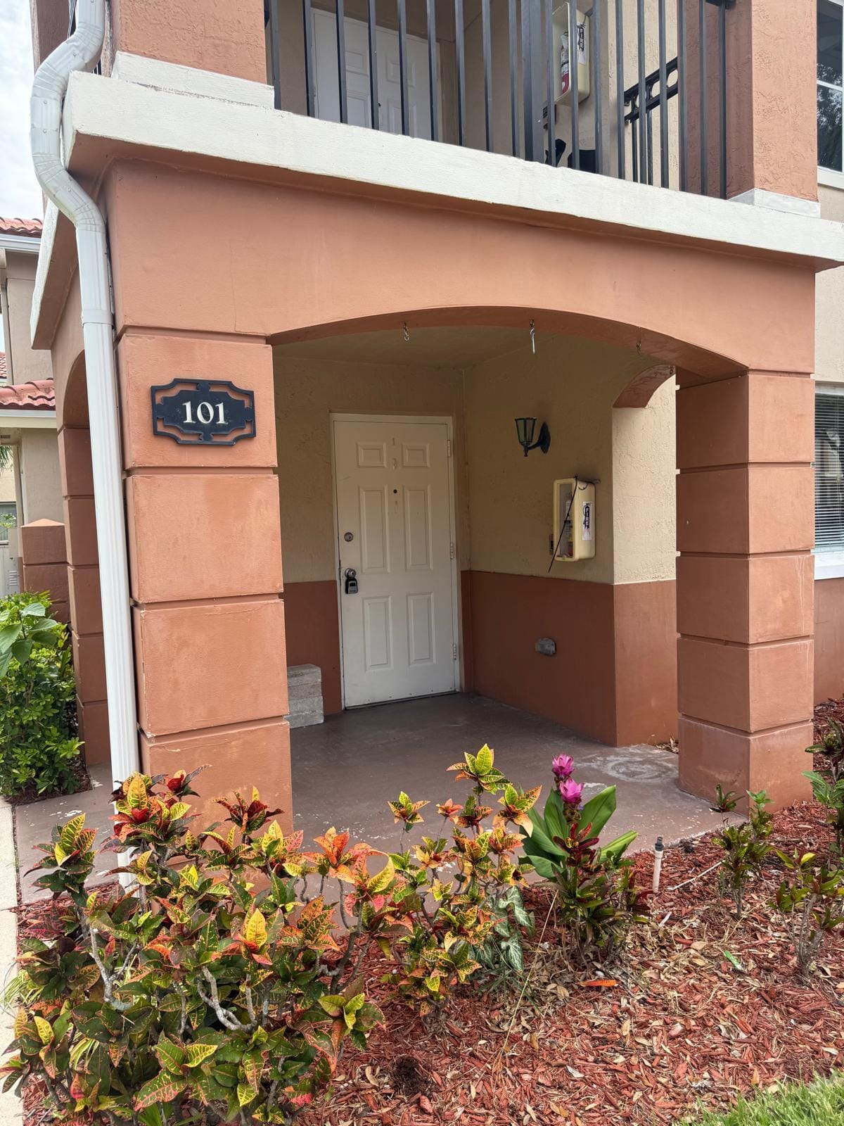 3481 Briar Bay Boulevard 101 — photo 2