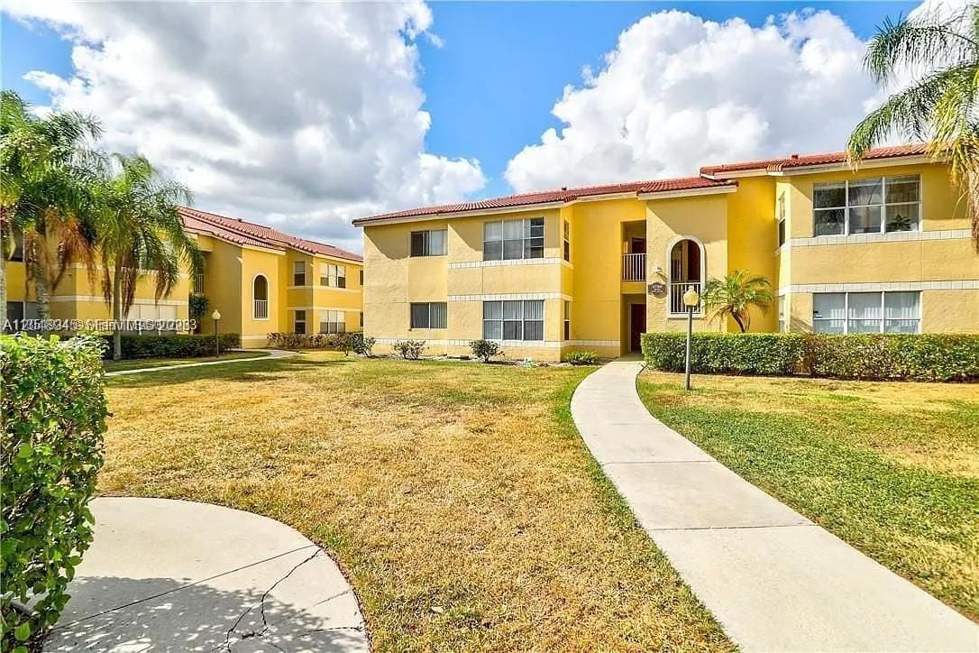 12760 Vista Isles Drive 721, Sunrise, FL 33325