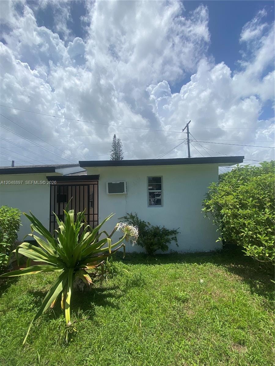 15130 Tyler Street Back — photo 2