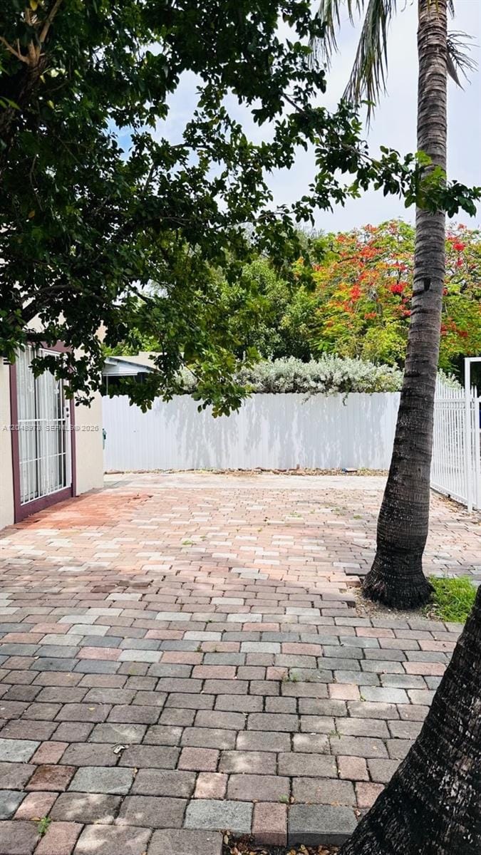 1097 NW 38th Street, Miami, FL 33127 photo 19