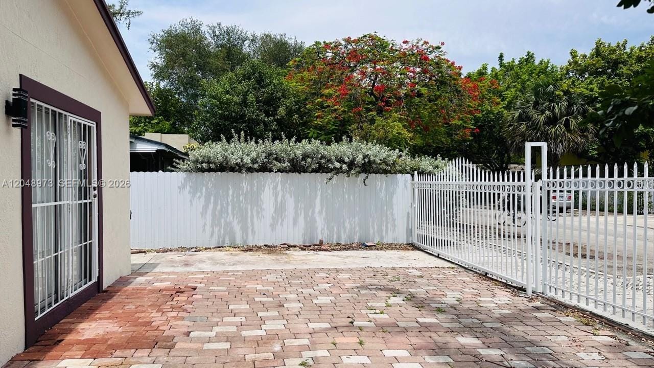 1097 NW 38th Street, Miami, FL 33127 photo 24