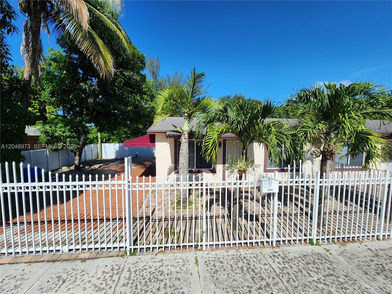 1097 NW 38th Street, Miami, FL 33127