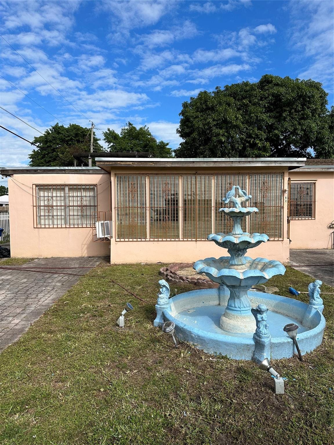 621 NW 185th Street NW, Miami Gardens, FL 33169