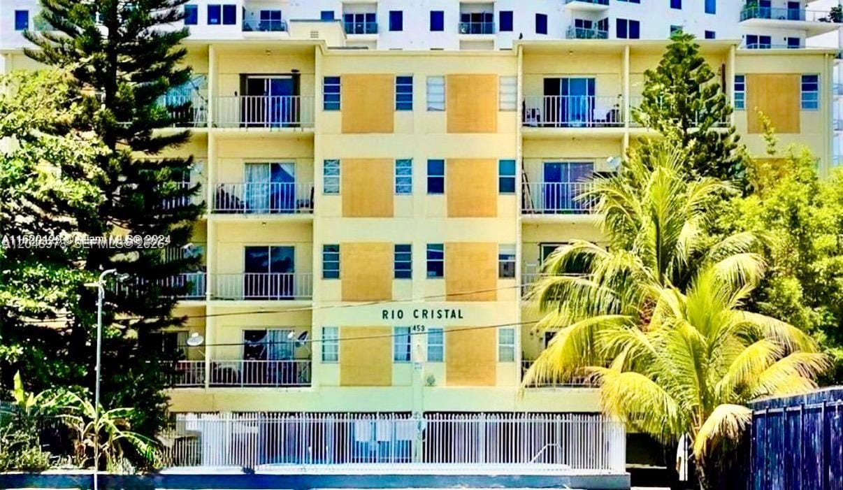 453 SW 2nd Street 306C, Miami, FL 33130 photo 13