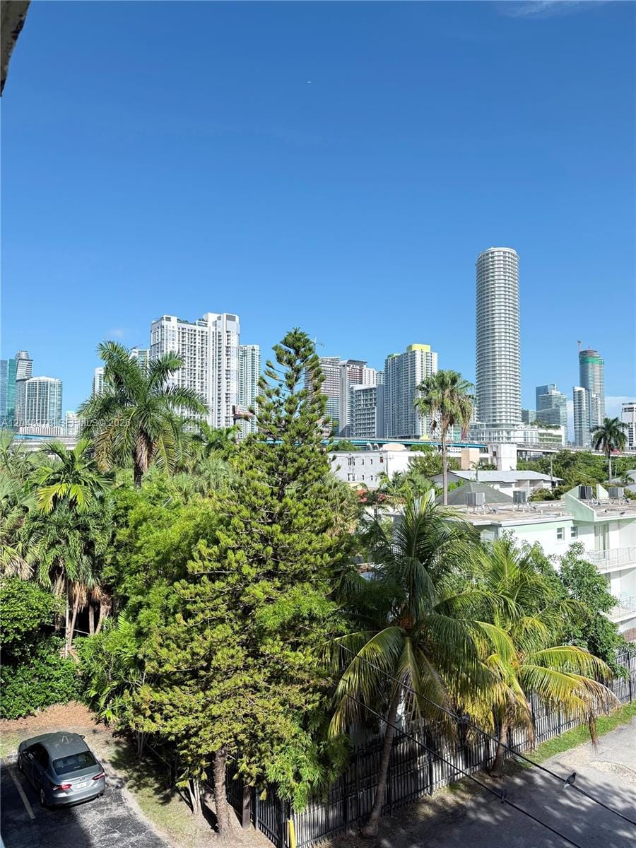453 SW 2nd Street 306C, Miami, FL 33130 photo 5