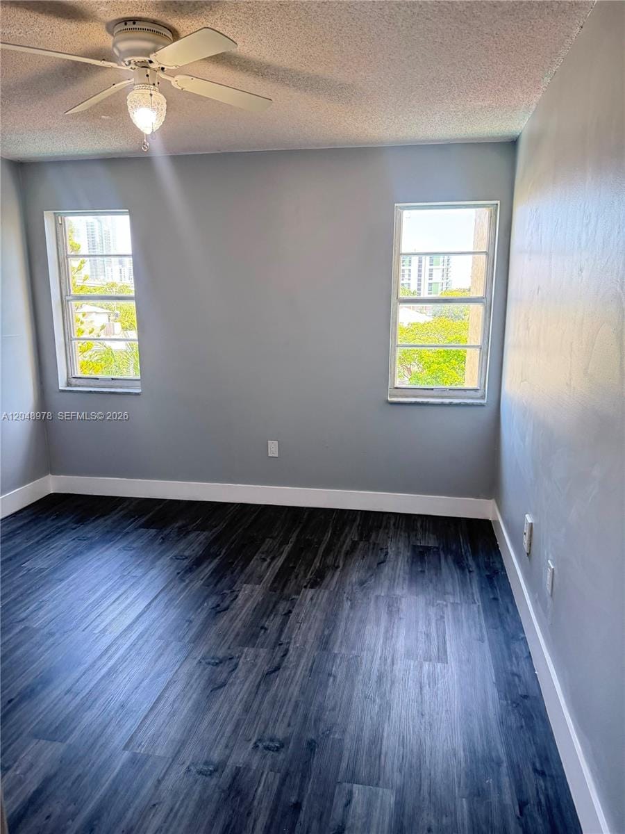 453 SW 2nd Street 306C, Miami, FL 33130 photo 6