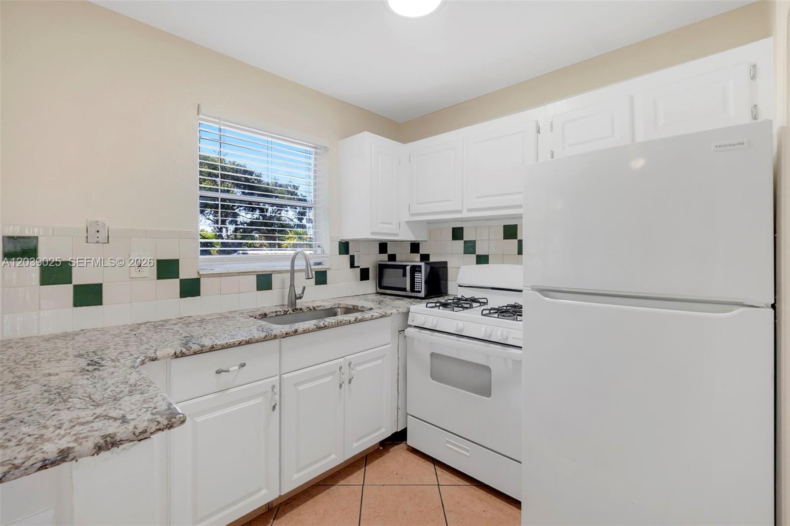 2211 NW 64th Avenue — photo 5