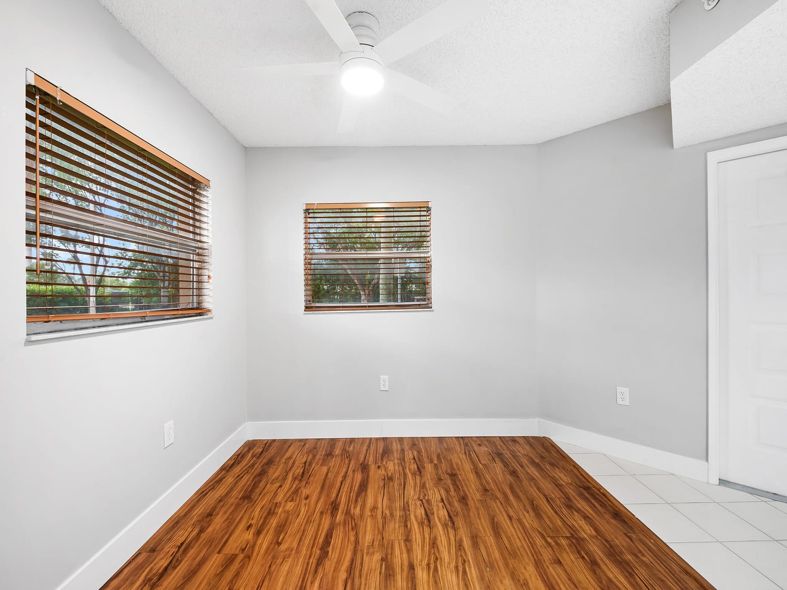 550 SW 137 Avenue L114 — photo 9