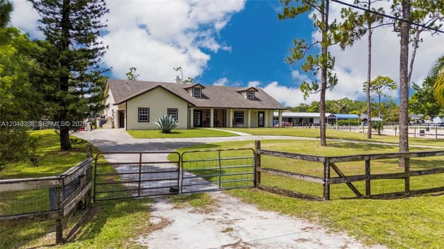 11448 N 59th Street N, The Acreage, West Palm Beach, FL